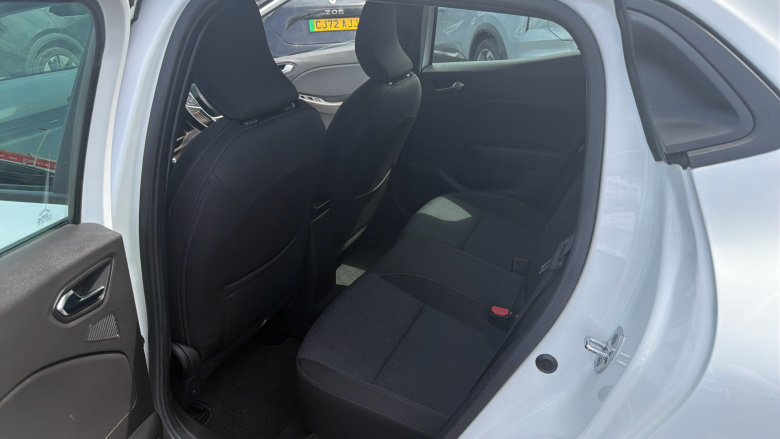 Renault Clio 1.0 TCe 90 Evolution 5dr Petrol Hatchback